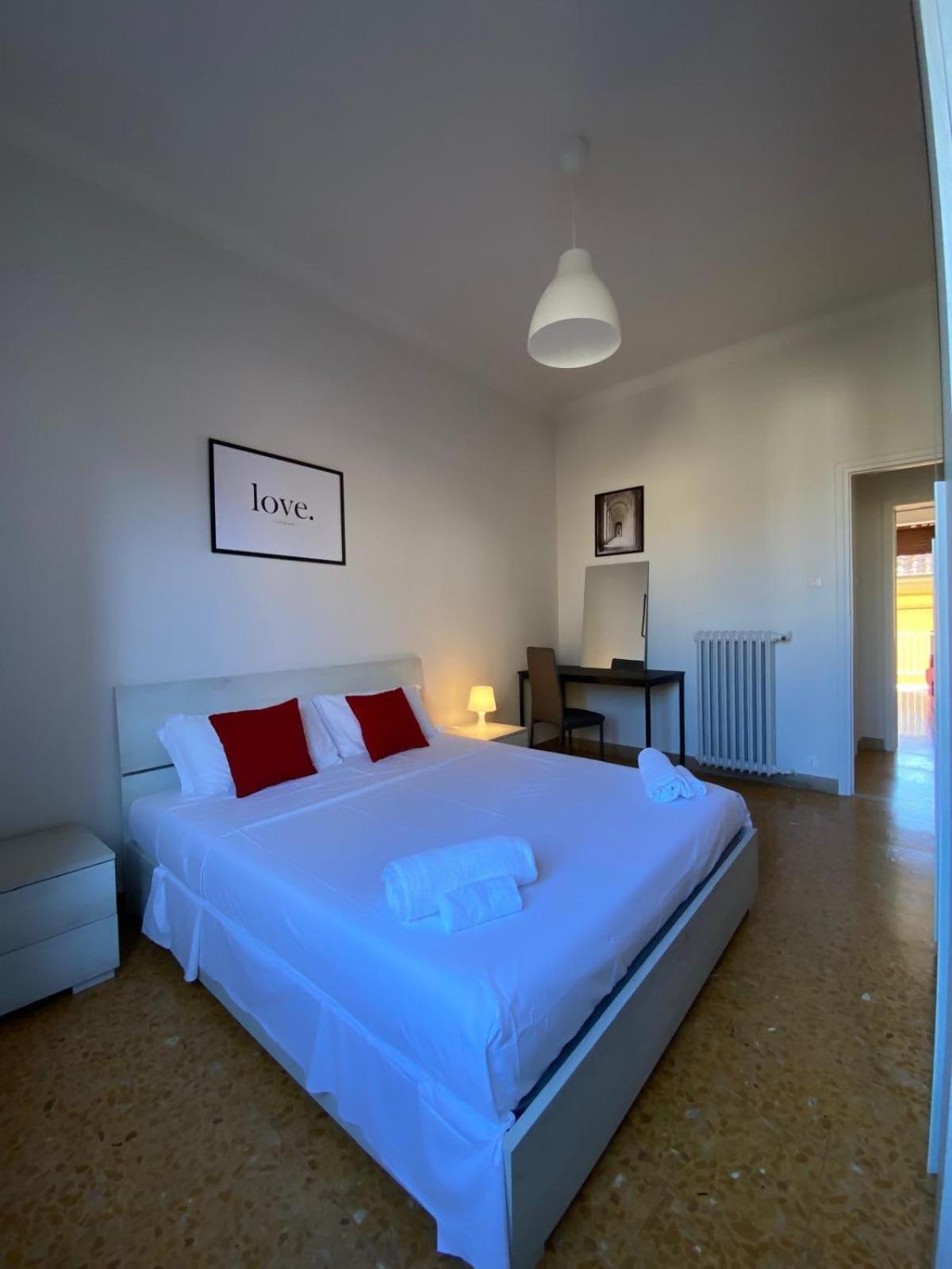 Comodo E Pratico Nel Cuore Pulsante Di Appartement *